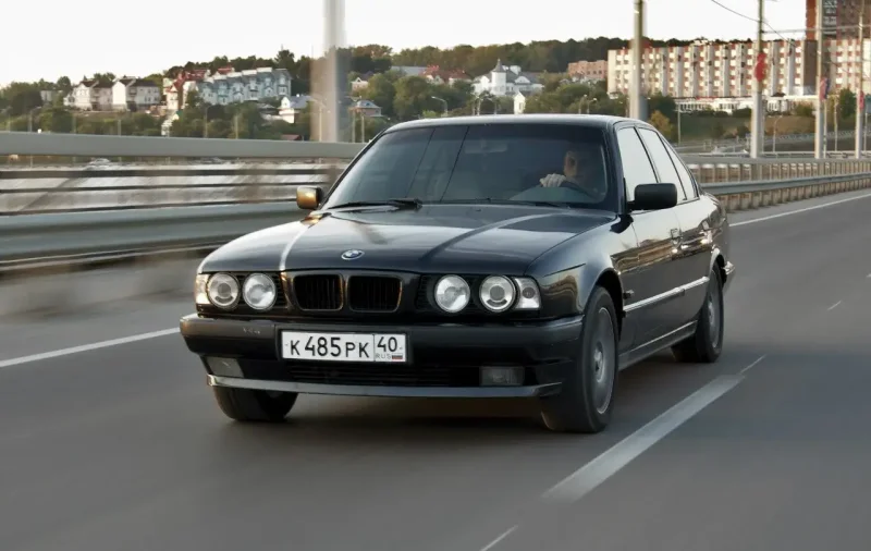 БМВ 525 е34