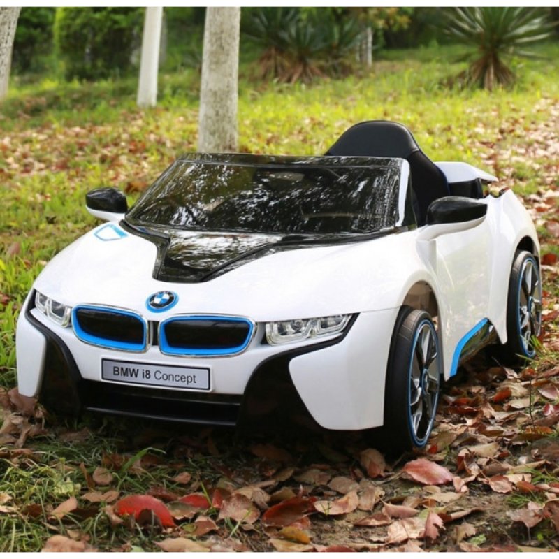 BMW электромобиль i8