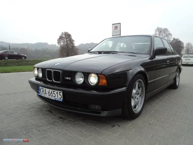 BMW e34 525i