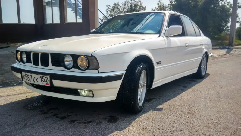 БМВ е34 520i 1990