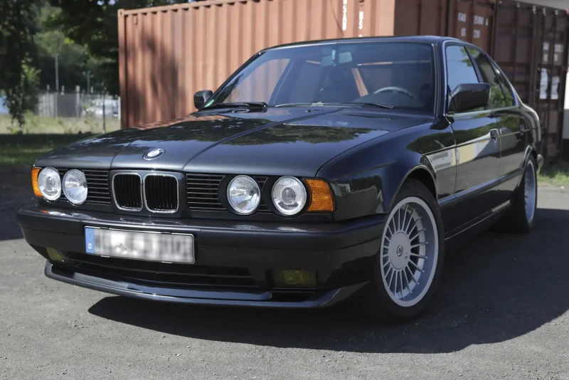 BMW 525i e34 белая