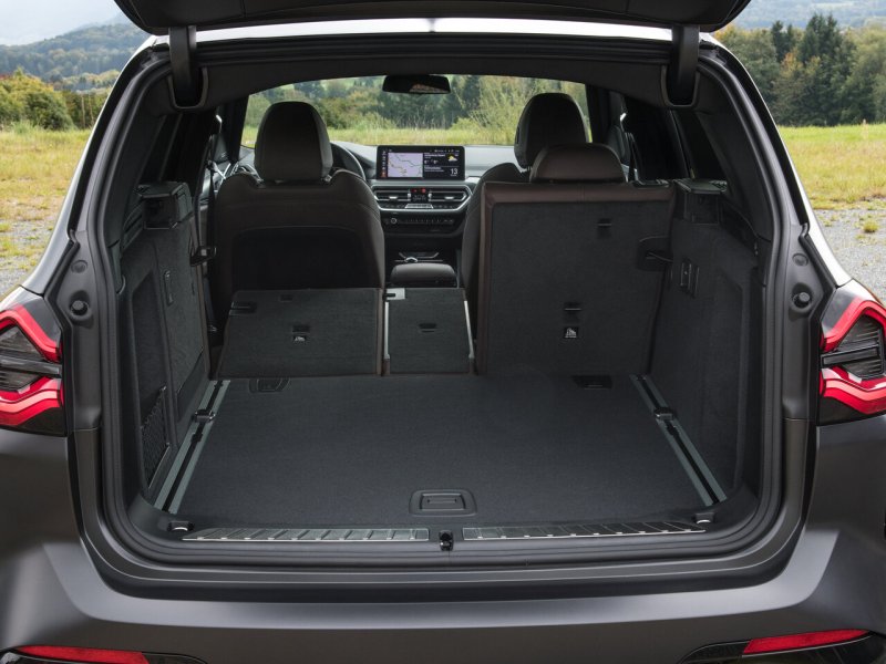 BMW x3 g01 LCI 2022 Isofix