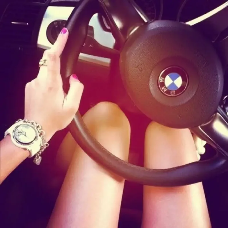 BMW x6 за рулем