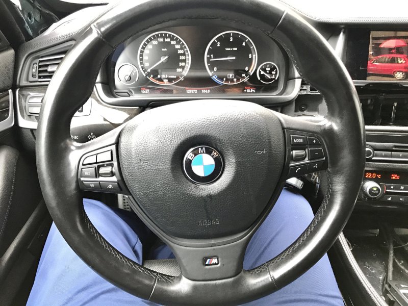 BMW x5 e70 за рулем
