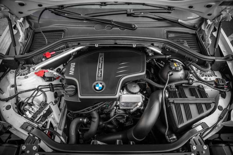 BMW x3 f25 под капотом