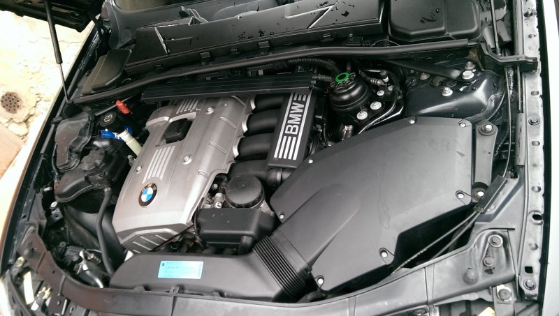 Подкапотное пространство BMW x3 f25