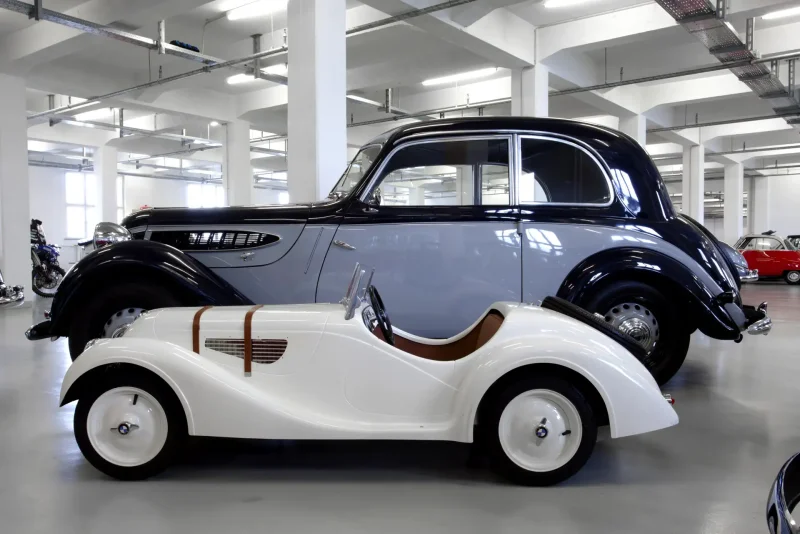 Первая BMW