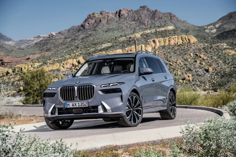BMW x7 m50d 2022