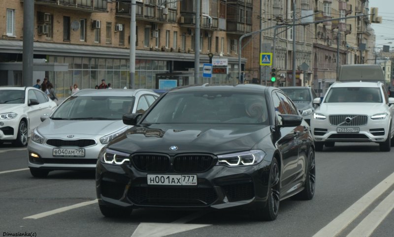 БМВ м5 777 черная