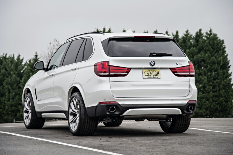 BMW x5 2018 сзади