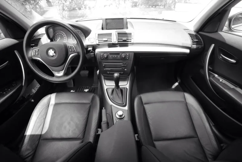 BMW 116i салон