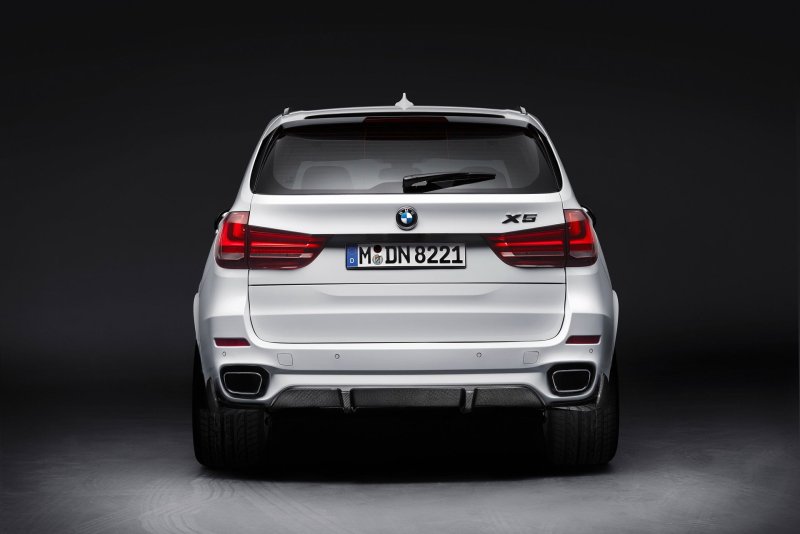 BMW x5 f15 сзади