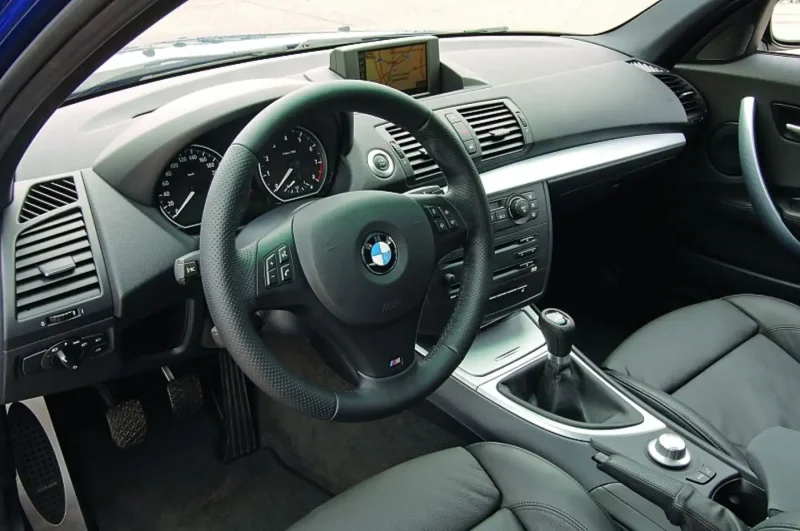 BMW 1 e87 салон