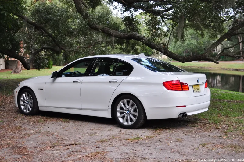 BMW 528
