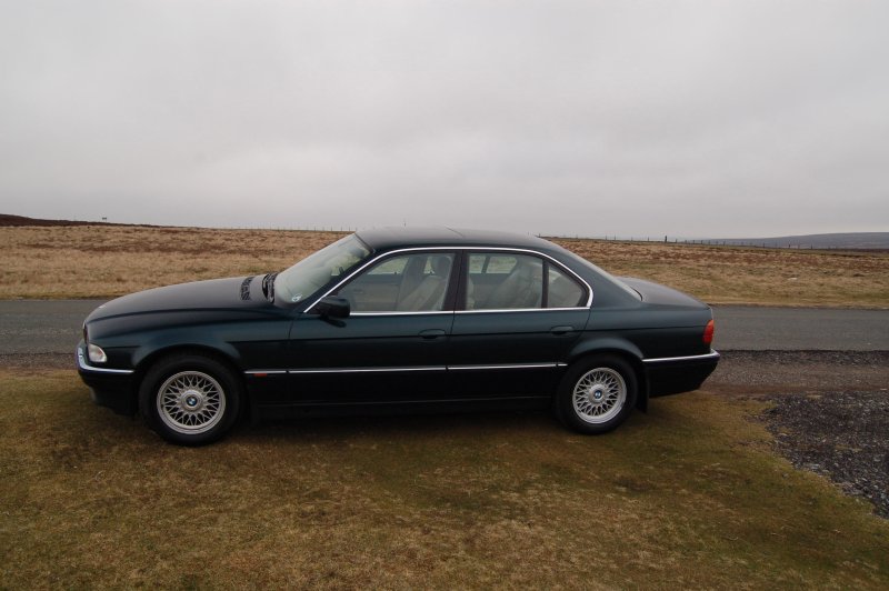BMW e38 735