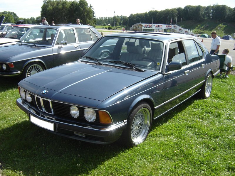 BMW e23 735i