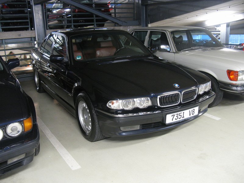 BMW 735i e38