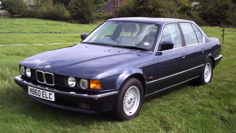 БМВ 735i