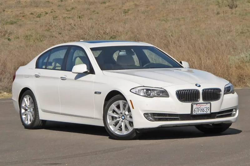 BMW 528