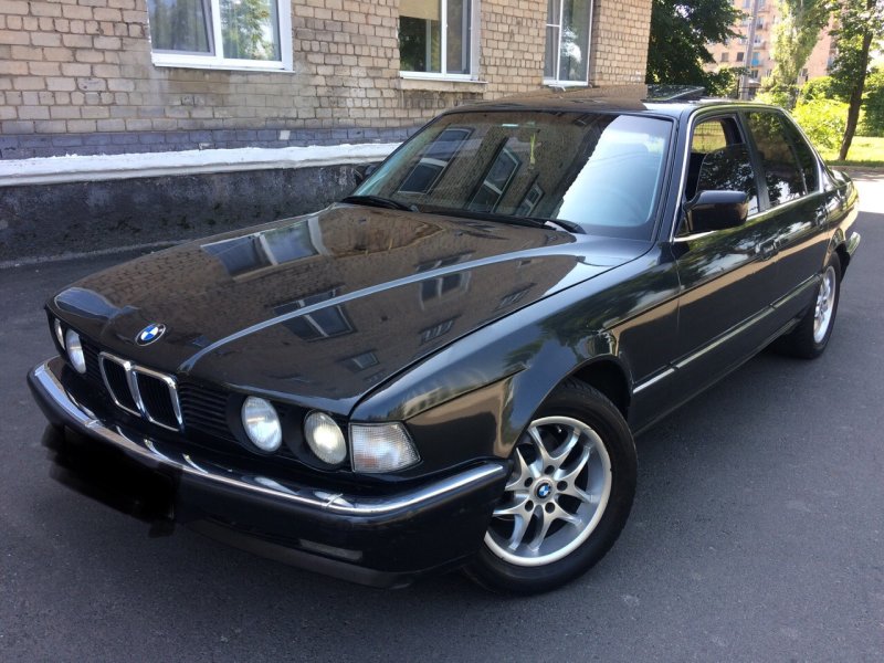 БМВ 7 е32 735i