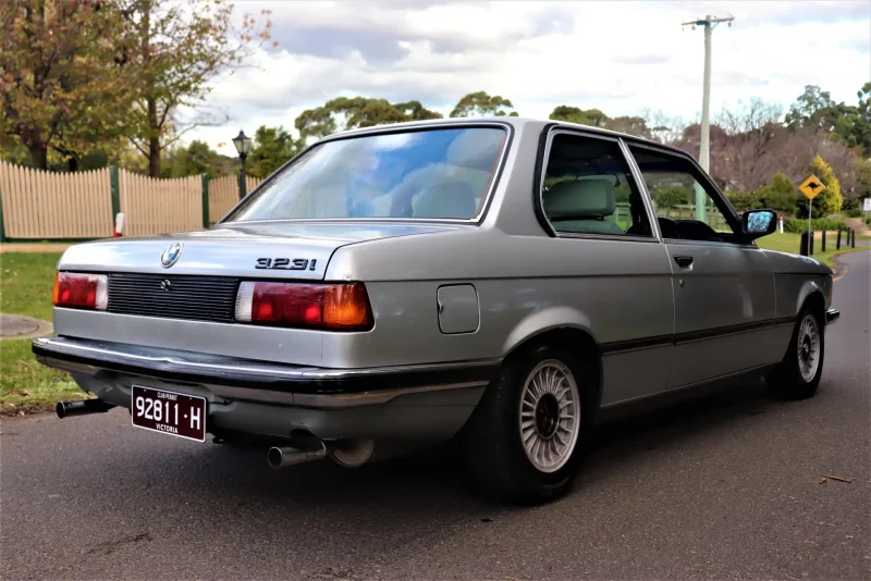 BMW e21 1982