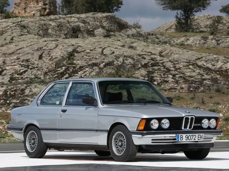 BMW e21 купе