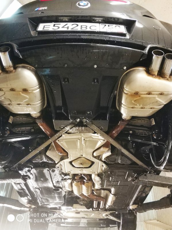 Днище BMW e34