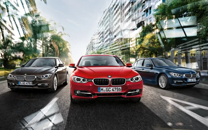 BMW f30 в один ряд