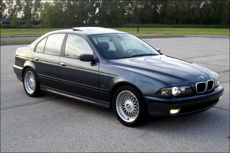 BMW 528i 1999