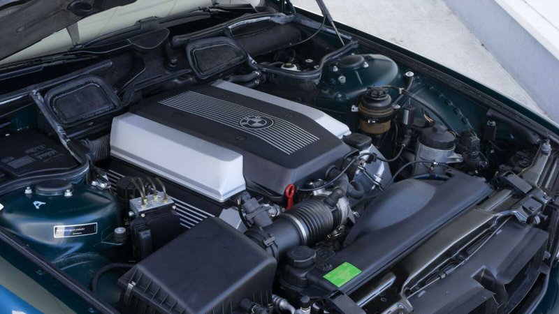 BMW 7 e38 двигатель