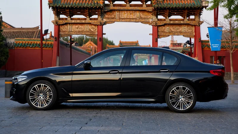G38 BMW Китай
