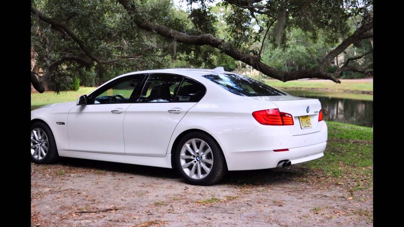BMW 528