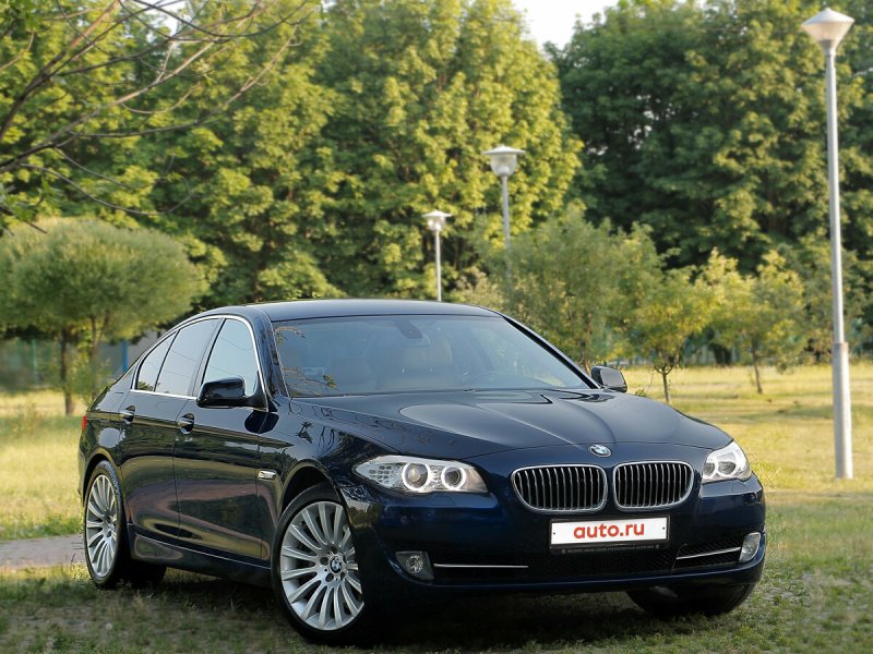BMW 5 528