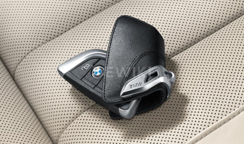 Запонки BMW