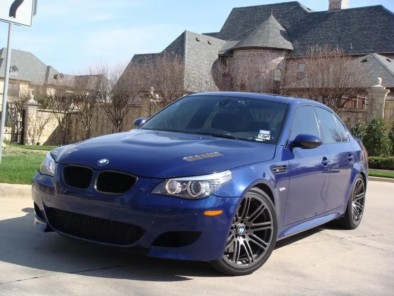 BMW м5 e60