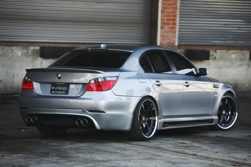 BMW 5 e60 обвес