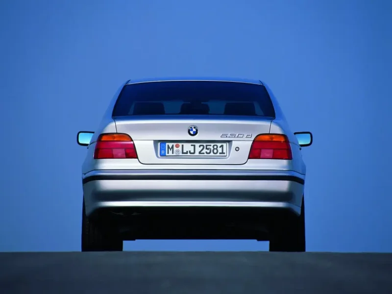 BMW e39 5 Series зад