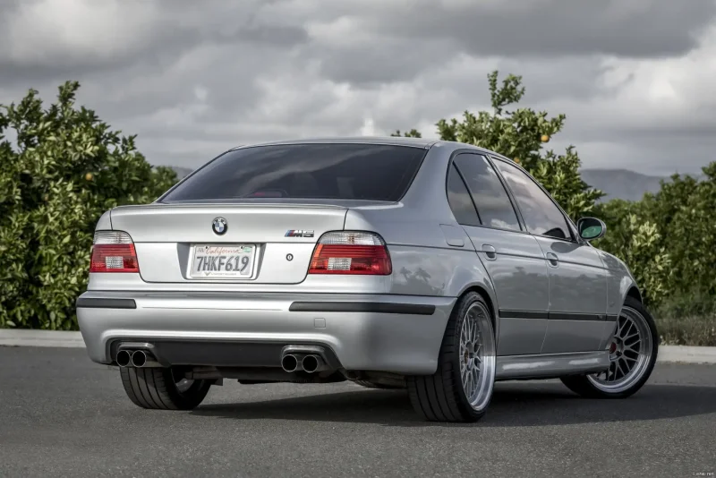 BMW 5 e39