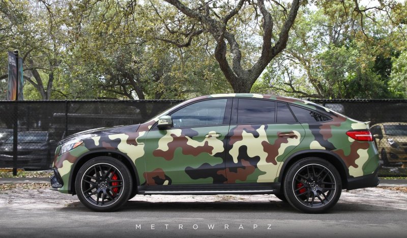 BMW x5 e53 зеленый камуфляж