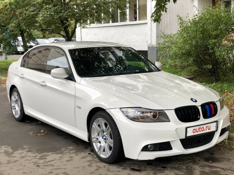 BMW 3 e90 325i о