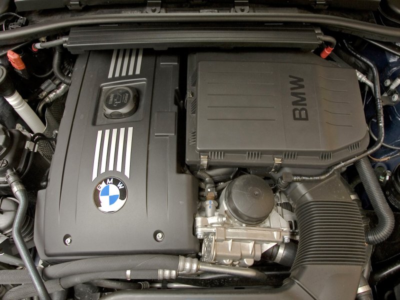 BMW 335i двигатель