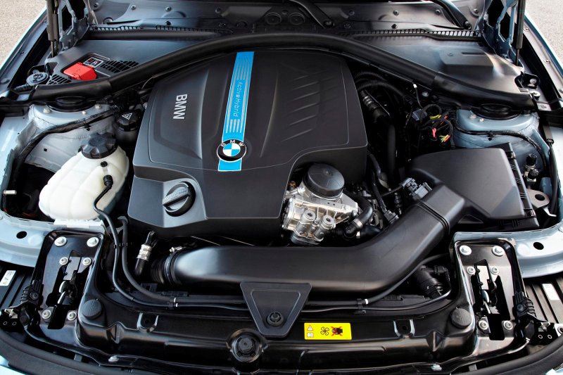 Мотор BMW 4.4