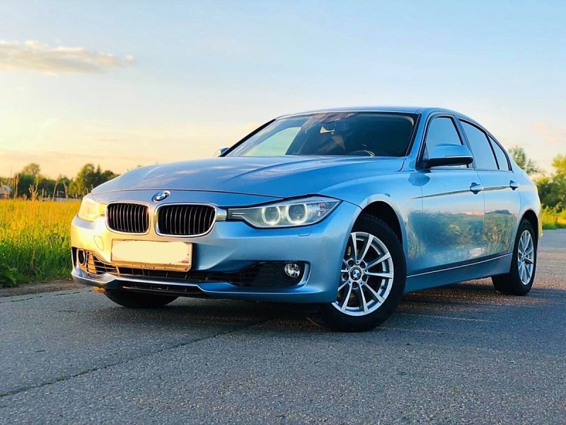 BMW serie 3 2013