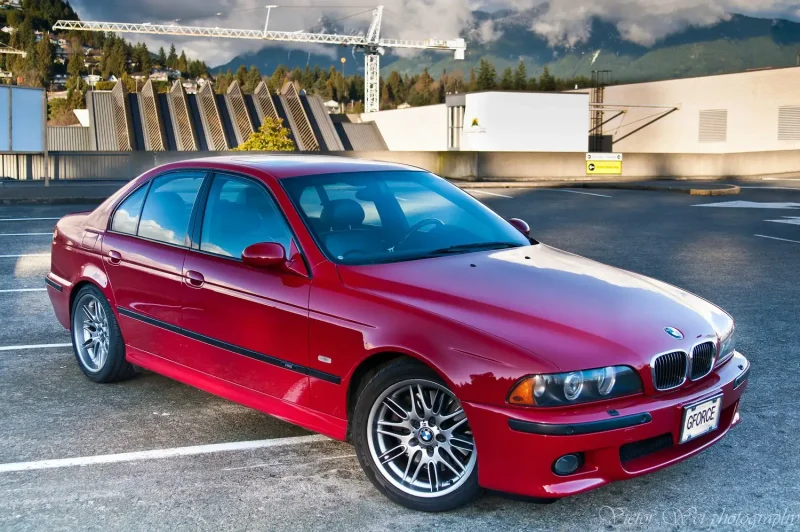 BMW 5 2001 год