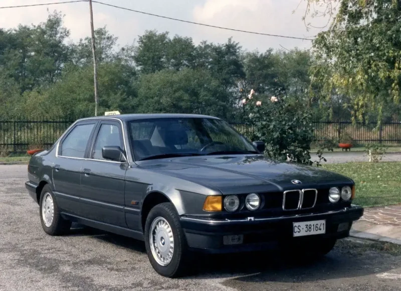 БМВ 5 90-Х