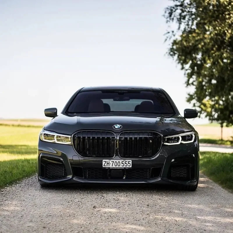 BMW m750i 2020