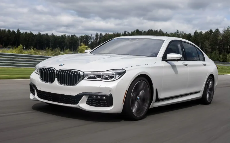 BMW m750li
