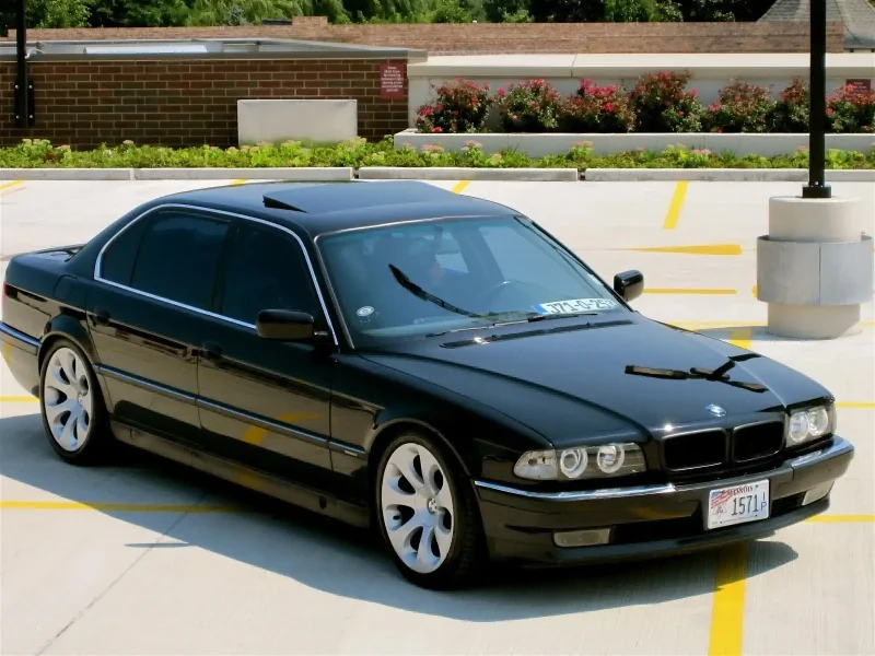 BMW 7 1997