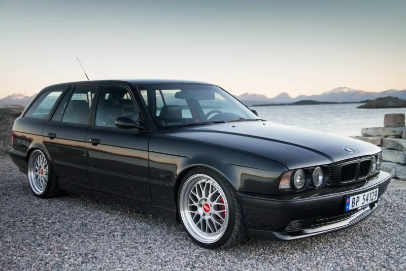 BMW 525 IX е34