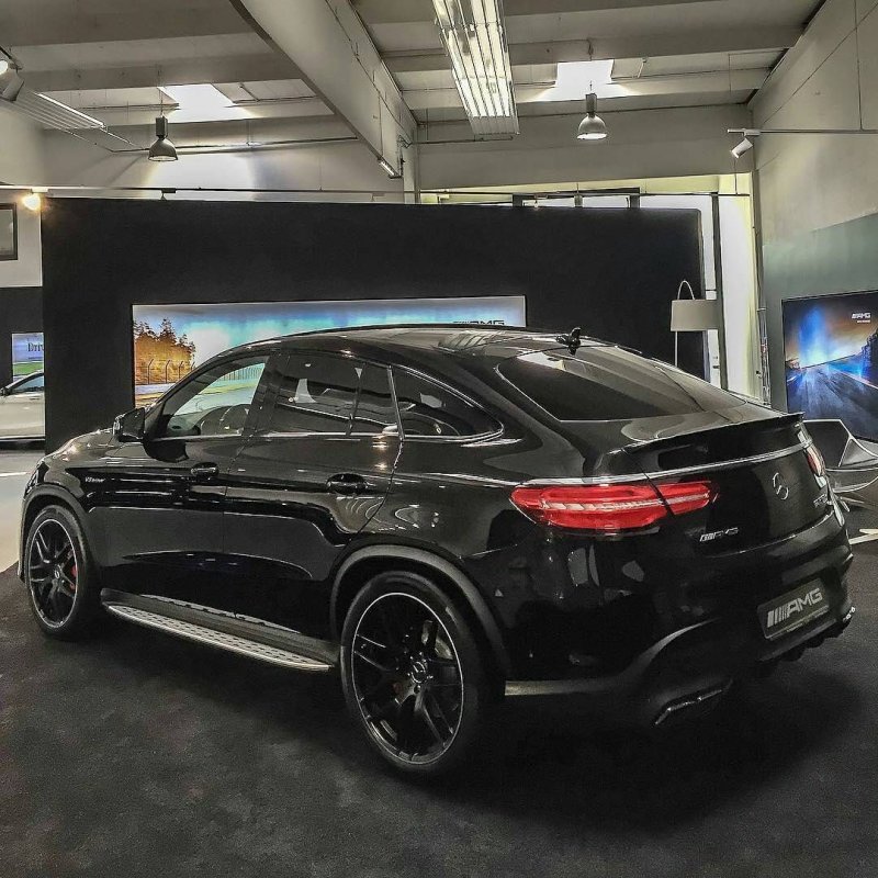 Mercedes BMW x6